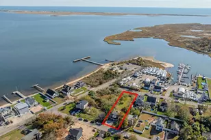 8 Edgewater Dr, Mastic Beach, NY 11951 - Photo 26