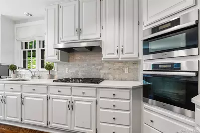 3 Walworth Avenue, Scarsdale, NY 10583 - Photo 20