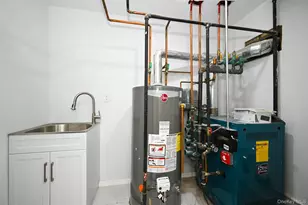 1061 Fordham Ln, Woodmere, NY 11598 - Photo 24