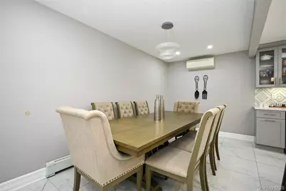 1061 Fordham Lane, Woodmere, NY 11598 - Photo 10