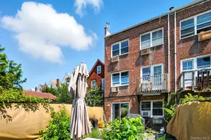 61-26 Booth St, Rego Park, NY 11374 - Photo 40