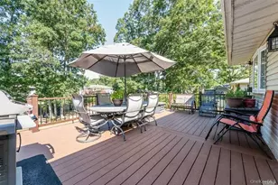 16 Maryanne Ave, Port Jefferson Station, NY 11776 - Photo 14