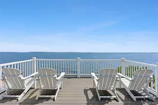 5218 Peconic Bay Blvd, Laurel, NY 11948 - Photo 4