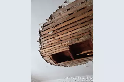 52-05 Robinson St, Flushing, NY 11335 - Photo 2