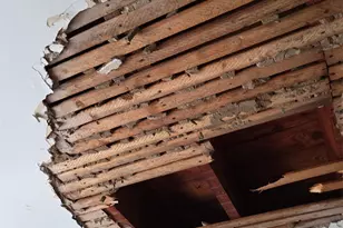 52-05 Robinson St, Flushing, NY 11335 - Photo 2