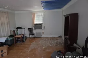 52-05 Robinson St, Flushing, NY 11335 - Photo 14