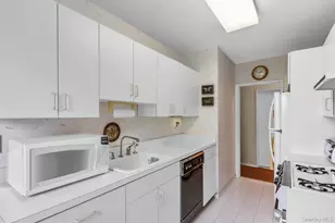 3901 Independence Ave, Bronx, NY 10463 - Photo 8