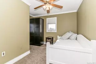 105 Howell St, Bellmore, NY 11710 - Photo 14