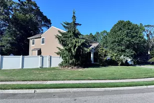 35 Moss Ln, Jericho, NY 11753 - Photo 32