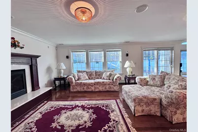 35 Moss Lane, Jericho, NY 11753 - Photo 16