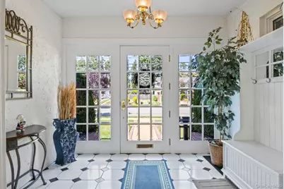 399 Ocean Avenue, Massapequa, NY 11758 - Photo 4
