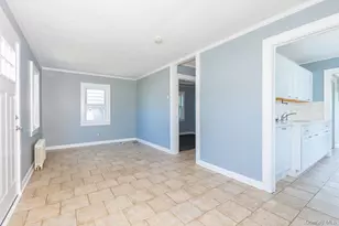 80 Kensington Ct, Copiague, NY 11726 - Photo 6