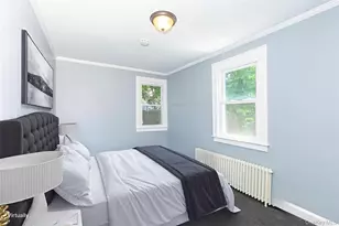 80 Kensington Ct, Copiague, NY 11726 - Photo 8