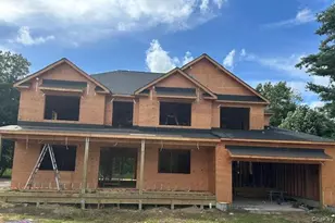 3 Carmine Ct, Commack, NY 11725 - Photo 2