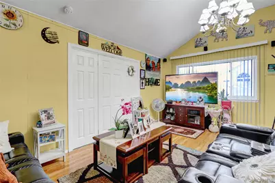 120 Avenue C, Holbrook, NY 11741 - Photo 22