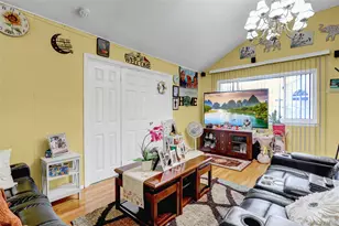 120 Avenue C, Holbrook, NY 11741 - Photo 22