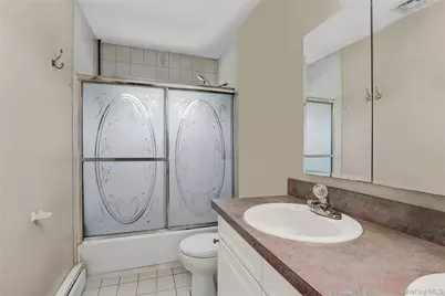 120 Avenue C, Holbrook, NY 11741 - Photo 16