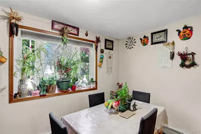 120 Avenue C, Holbrook, NY 11741 - Photo 30