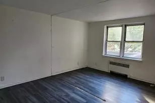 485 Bronx River, Yonkers, NY 10704 - Photo 2