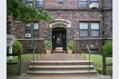 141 Woodmere Boulevard #6J, Woodmere, NY 11598 - Photo 1