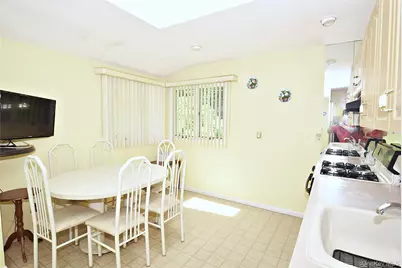 42 Lauren Avenue, Dix Hills, NY 11746 - Photo 16