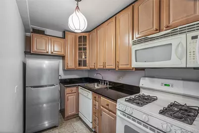 110-11 Queens Boulevard #30N, Forest Hills, NY 11375 - Photo 6