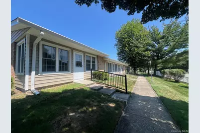 268A Berwick Court #268A, Ridge, NY 11961 - Photo 2
