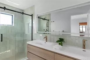 319 Wilmot Rd, Ocean Beach, NY 11770 - Photo 16