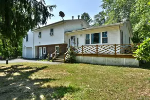 121 Hammond Rd, Thiells, NY 10984 - Photo 2