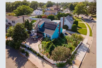 731 Planders Avenue, Uniondale, NY 11553 - Photo 4