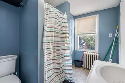 116 W Parmenter Street, Newburgh, NY 12550 - Photo 14