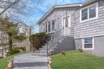 21 Yucca Road, Rocky Point, NY 11778 - Photo 6