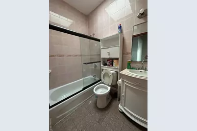 141-08 Rockaway Blvd, Jamaica, NY 11436 - Photo 8