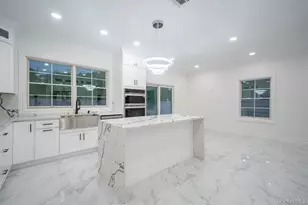 12 Hoover Ln, Bethpage, NY 11714 - Photo 12