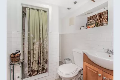 3992 Rombouts Avenue, Bronx, NY 10466 - Photo 22