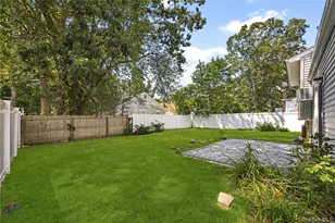 60 Lafayette St, Huntington, NY 11743 - Photo 28