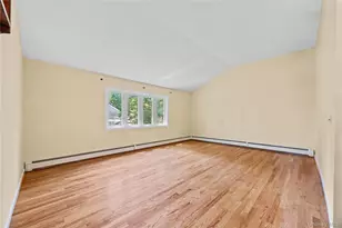 60 Lafayette St, Huntington, NY 11743 - Photo 14