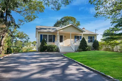 3700 Minnehaha Boulevard, Southold, NY 11971 - Photo 4