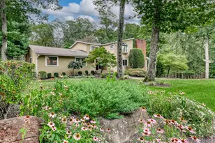 11 White Birch Ct, New City, NY 10956 - Photo 2