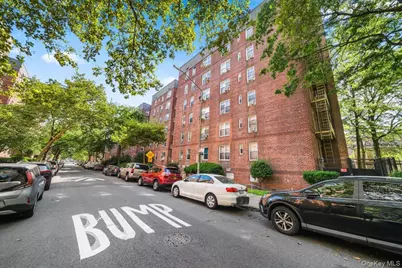 1425 Thieriot Avenue #1N, Bronx, NY 10460 - Photo 1