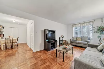 1425 Thieriot Avenue #1N, Bronx, NY 10460 - Photo 4