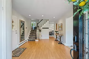 18 Lloyd Ln, Nesconset, NY 11767 - Photo 2