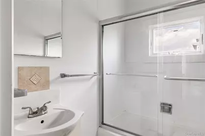 59 Laurel Avenue, Seaview, NY 11770 - Photo 14