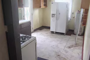 351 E Meadow Ave, East Meadow, NY 11554 - Photo 4