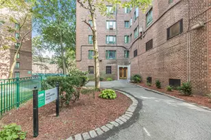 1540 Unionport Rd, Bronx, NY 10462 - Photo 12