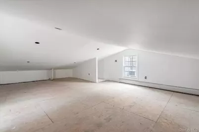 1142 Welling Court, Astoria, NY 11102 - Photo 18