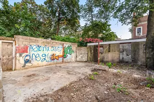 11-42 Welling Ct, Astoria, NY 11102 - Photo 20