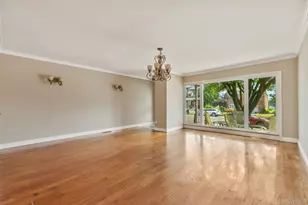 3199 Tierney Pl, Bronx, NY 10465 - Photo 4