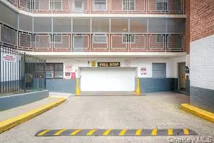 61-15 97th St, Rego Park, NY 11374 - Photo 22