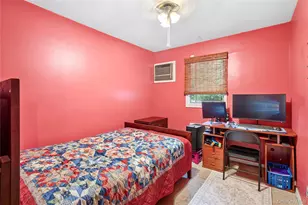 79 Elizabeth Dr, Bethpage, NY 11714 - Photo 8